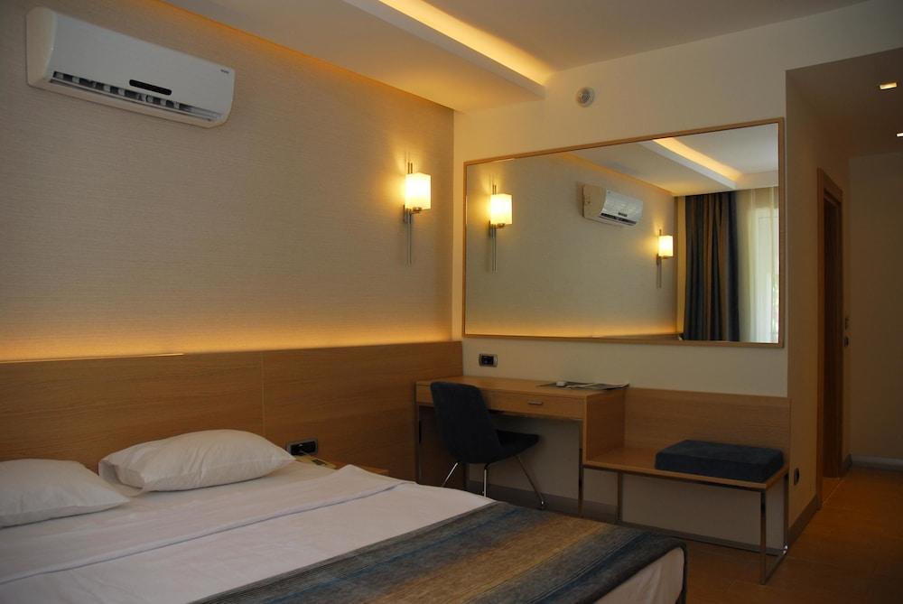Kervansaray Marmaris Hotel Exterior foto